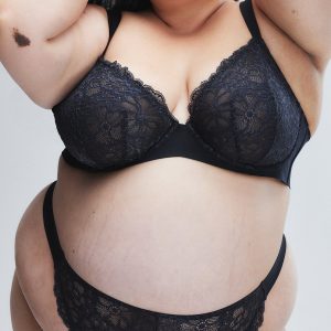 BOLD LACE UNLINED PLUNGE BRA