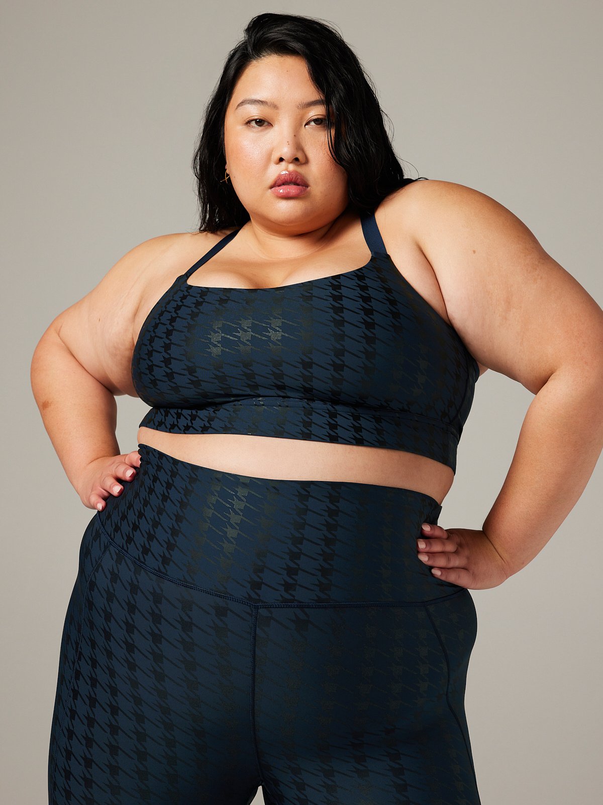 BAND-IT-HOUNDSTOOTH-LOW-IMPACT-SPORTS-BRA-SV2356789-8330-1-1200×1600