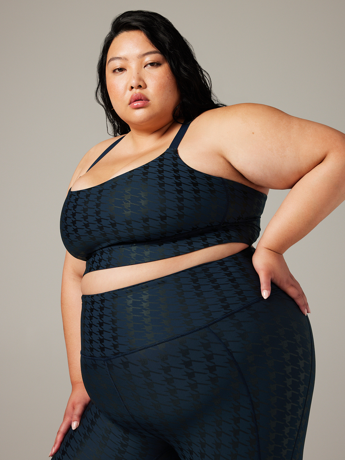 BAND-IT-HOUNDSTOOTH-LOW-IMPACT-SPORTS-BRA-SV2356789-8330-3-1200×1600