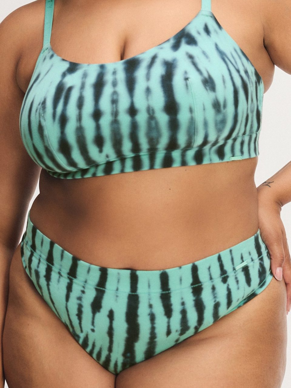 Cotton Essentials Tie-Dye Thong Panty