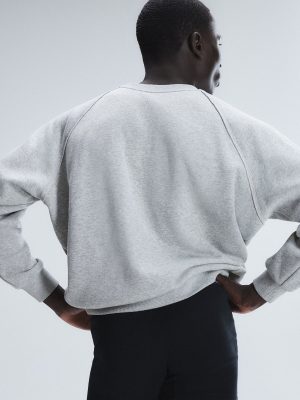 Essential Fleece Sweatshirt