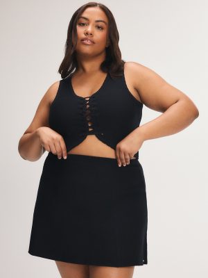 Flirty Figure 2-Piece Set