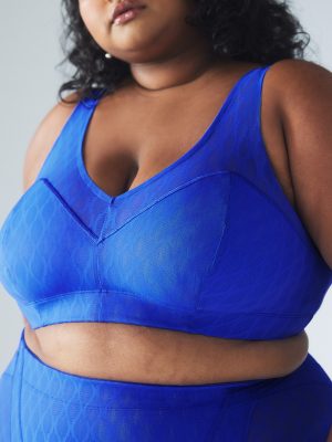 Peak Performance Low-Impact Mesh Sports Bra