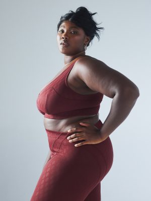 Peak Performance Low-Impact Mesh Sports Bra