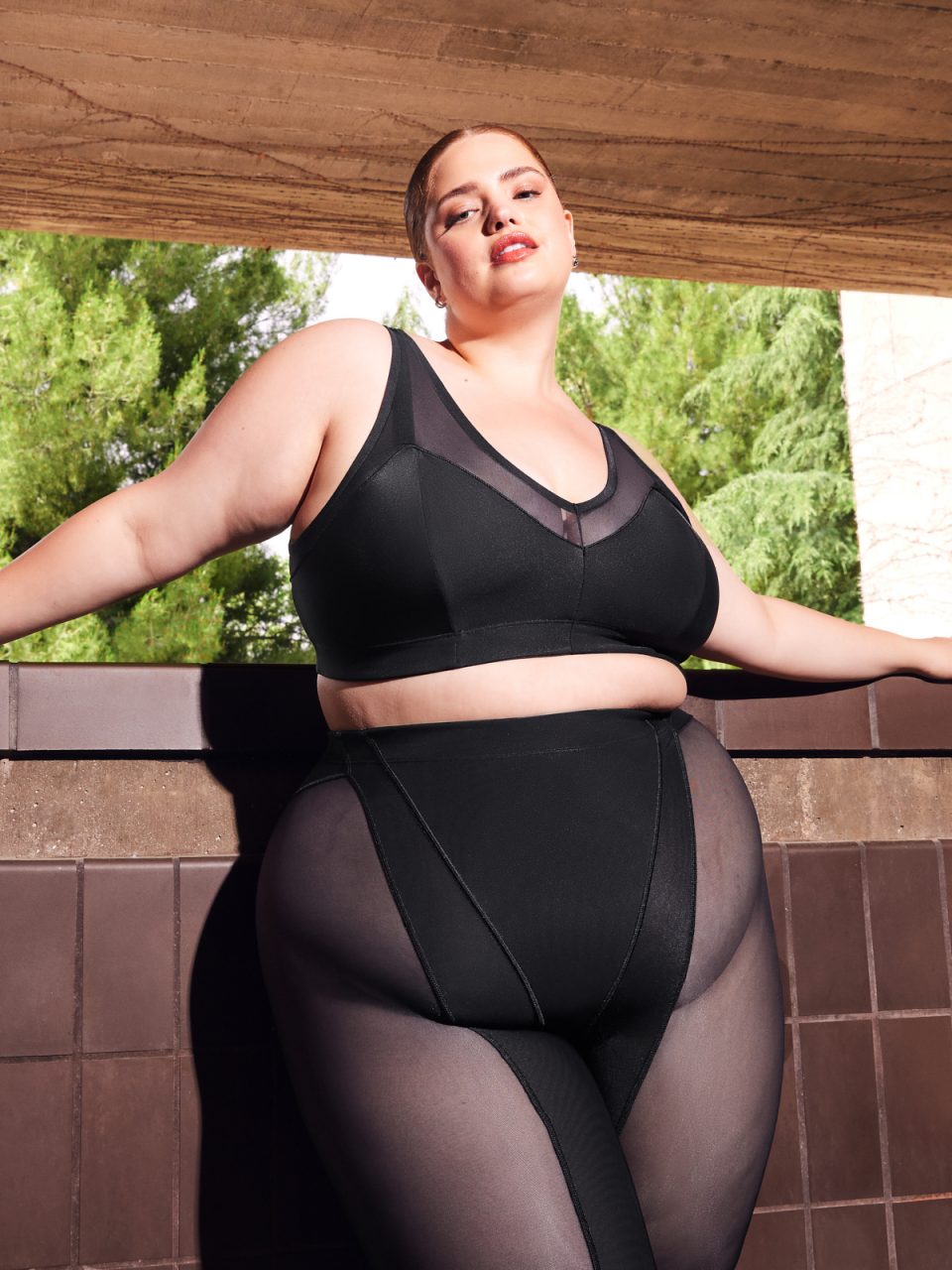 Peak Performance Low-Impact Mesh Sports Bra