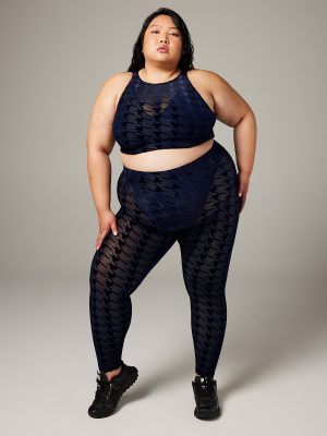 Risque Taker Houndstooth Medium-Impact Sports Bra