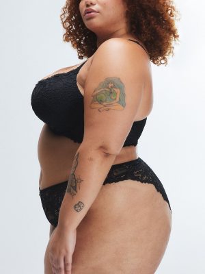 Romantic Corded Lace Push-Up Bra