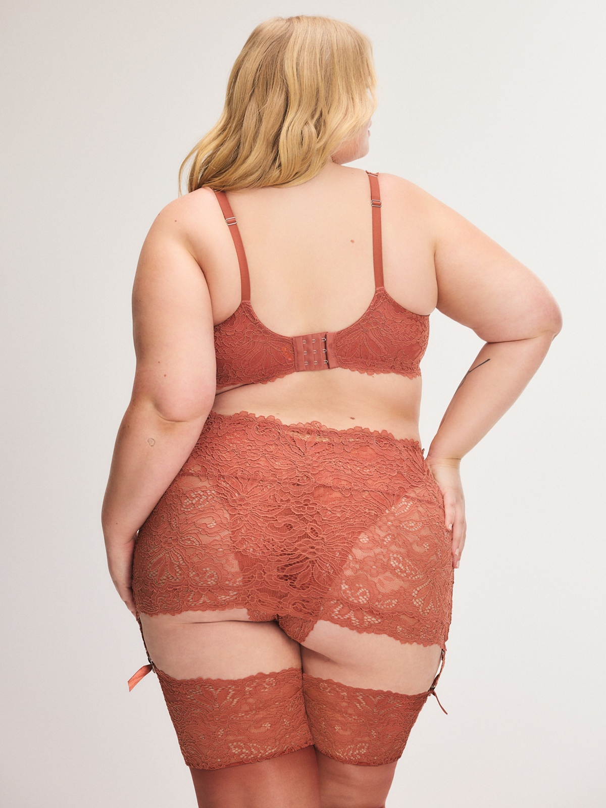 ROMANTIC-CORDED-LACE-GARTER-SKIRT-LI2148561-12396-3-1200×1600