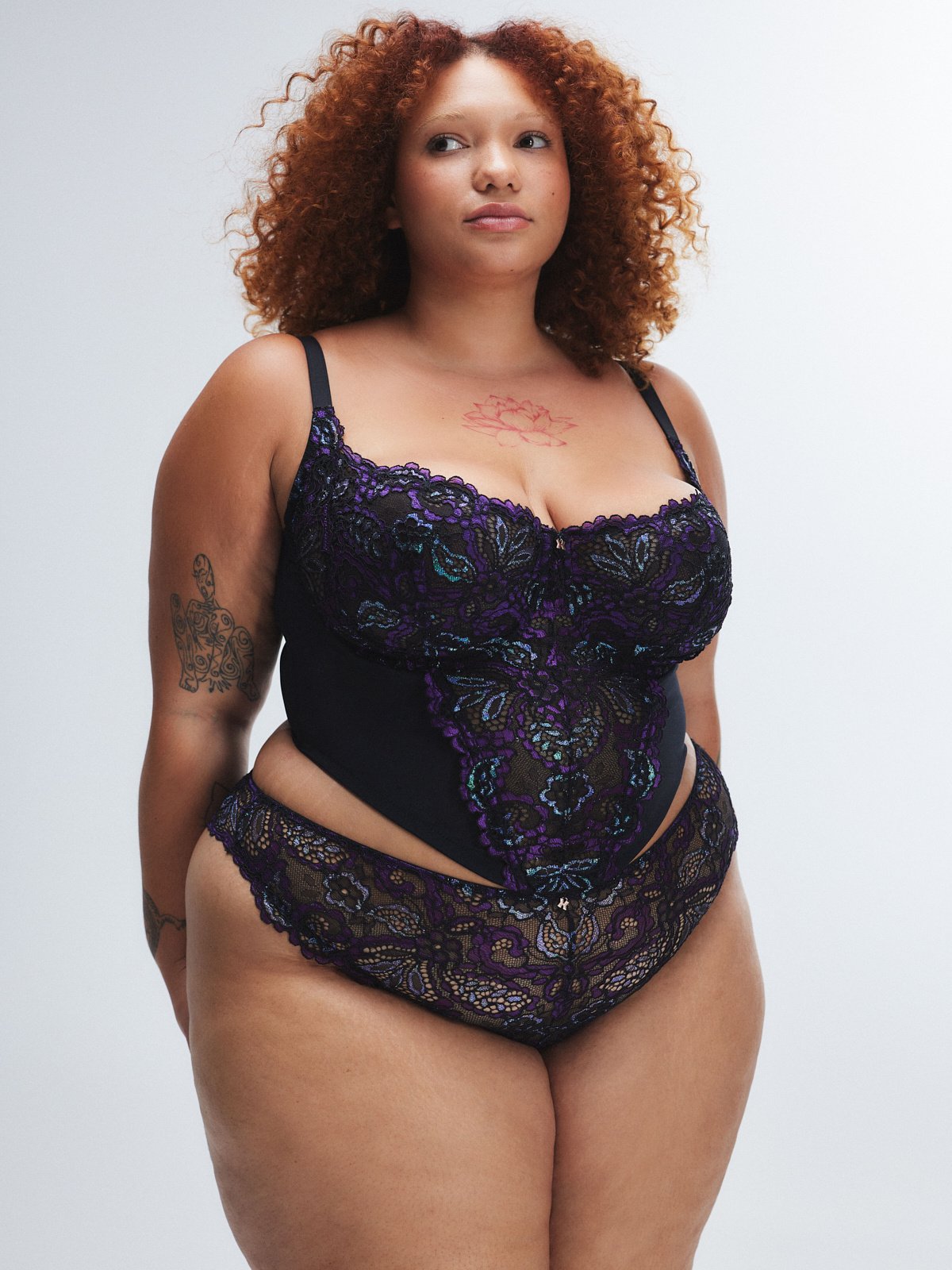 ROMANTIC-CORDED-LACE-METALLIC-BRAZILIAN-PANTY-UD2500526-11807-2-1200×1600