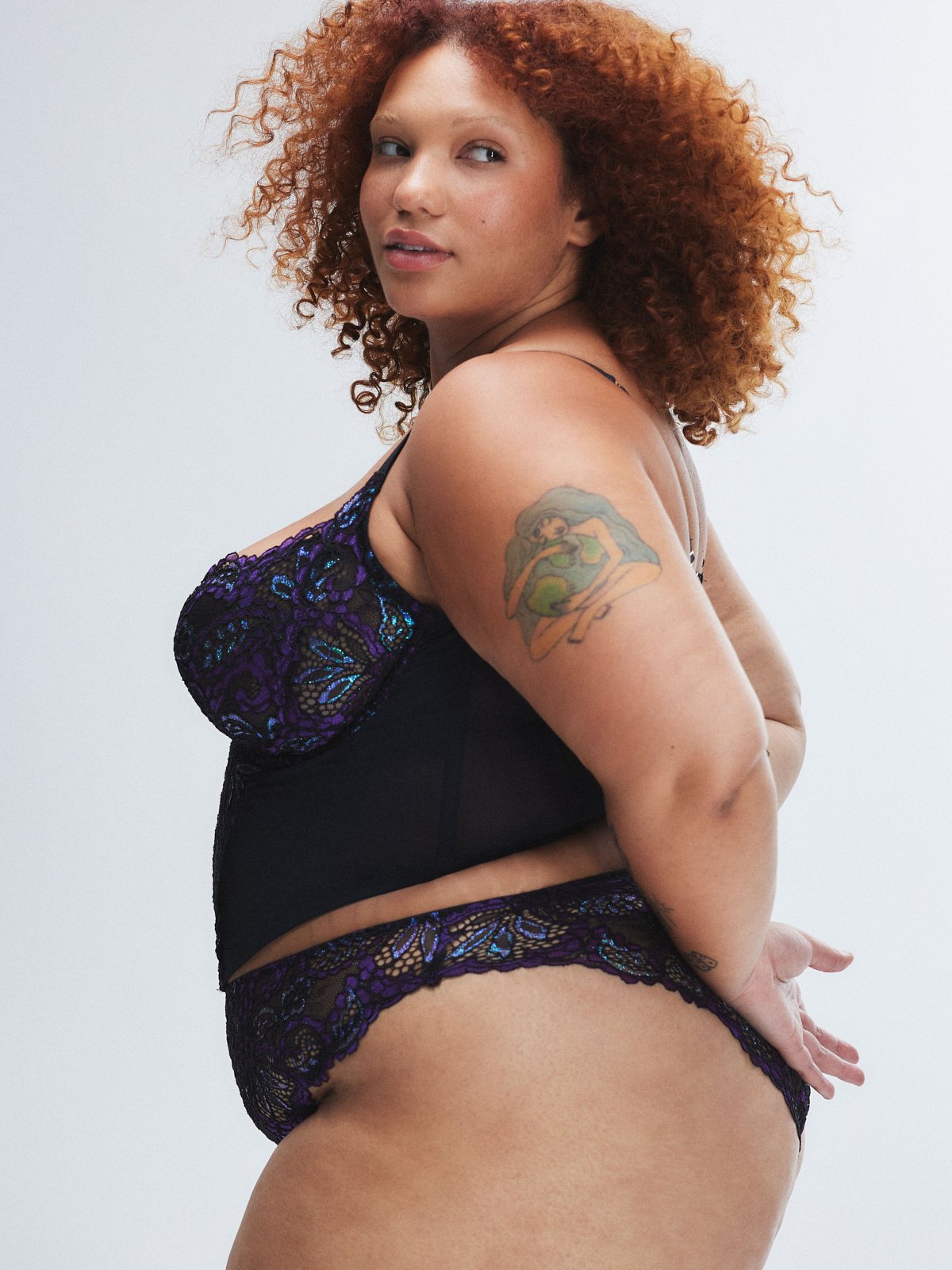 ROMANTIC-CORDED-LACE-METALLIC-BRAZILIAN-PANTY-UD2500526-11807-3-1200×1600