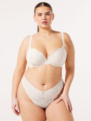Romantic Corded Lace Padded Demi Bra