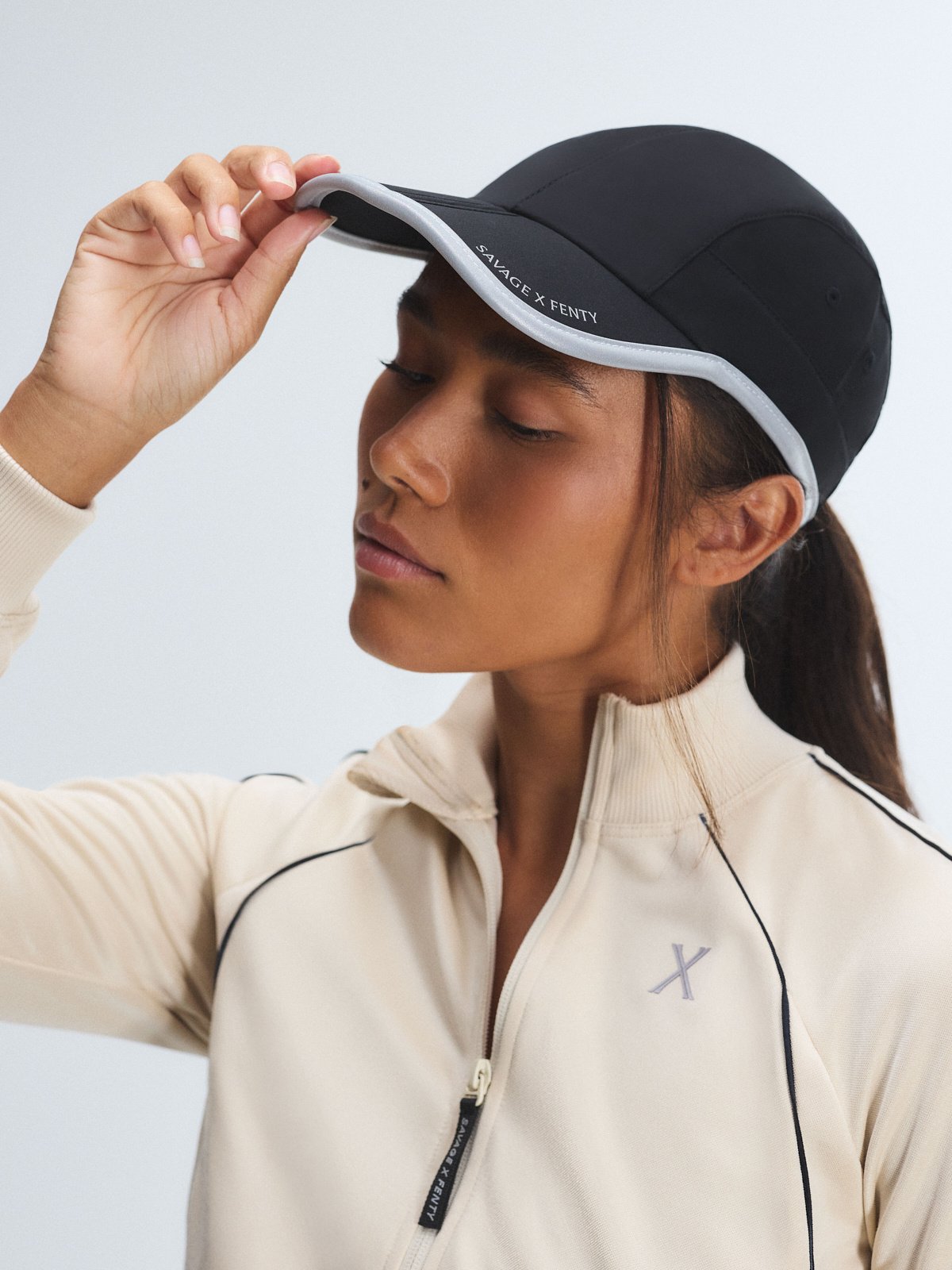 RUNNERS-HAT-XA2500502-1533-1-1200×1600