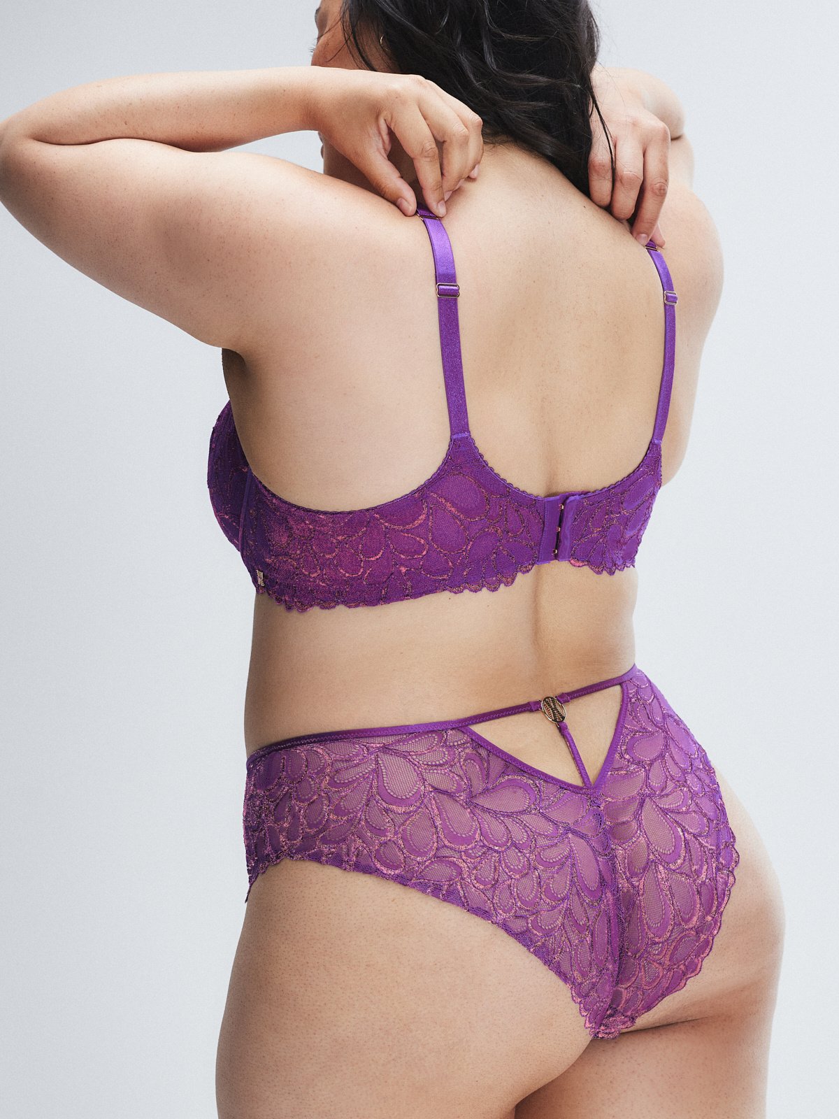 SAVAGE-NOT-SORRY-LACE-CHEEKY-PANTY-UD2042866-11886-1-1200×1600