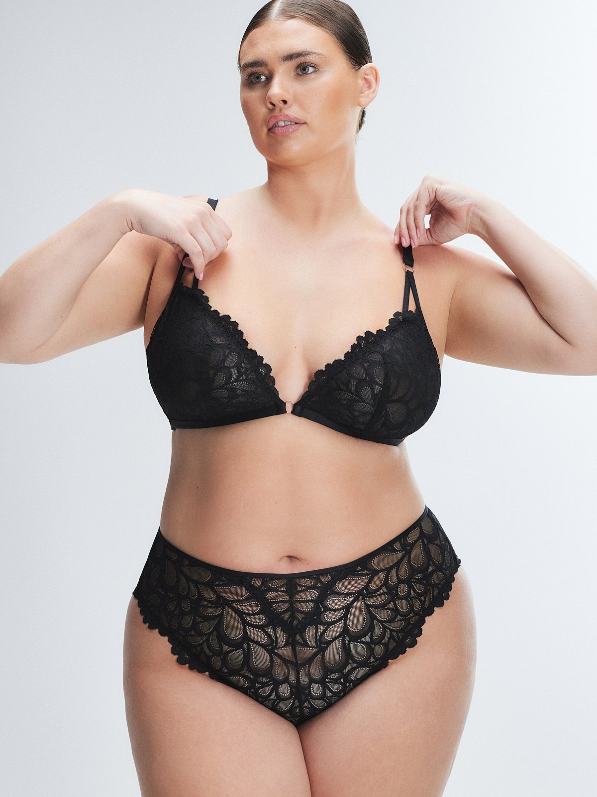 SAVAGE-NOT-SORRY-LACE-CHEEKY-UD2042866-0687-2-1200×1600