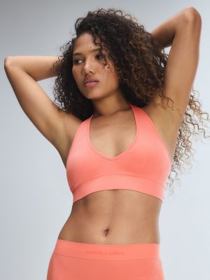 Seamless Halter Bralette