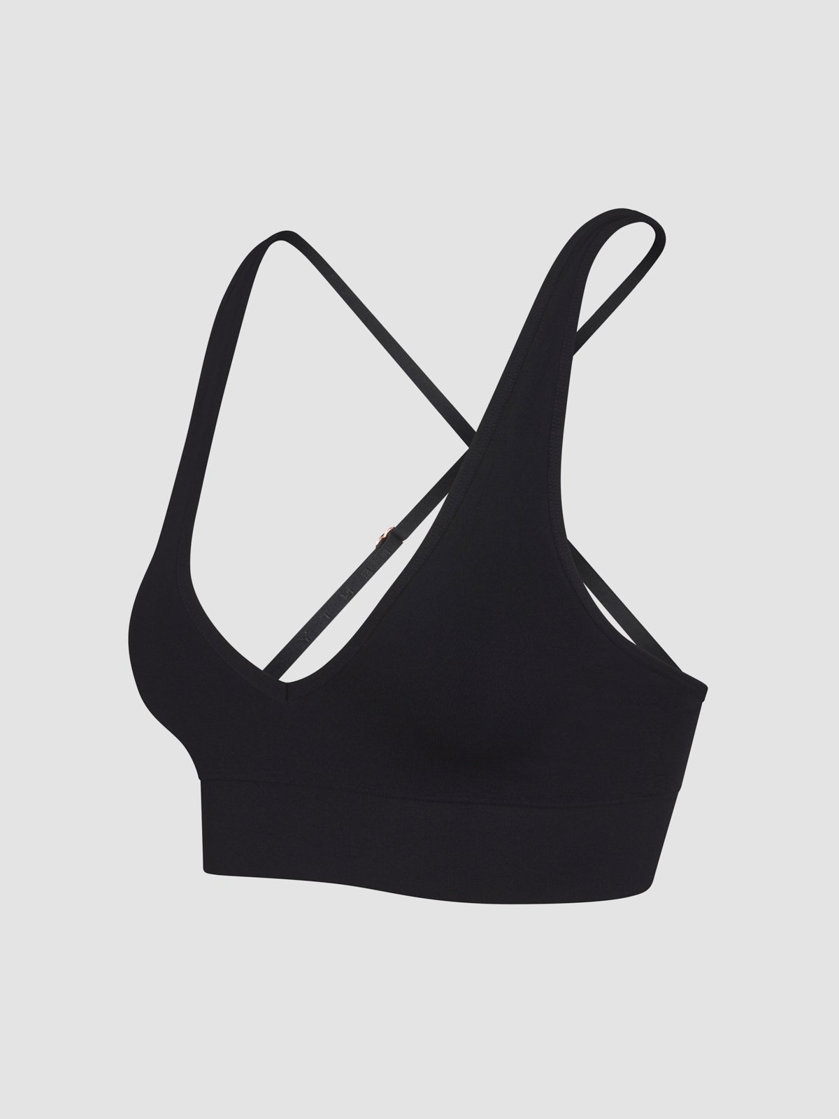 SEAMLESS-HALTER-BRALETTE-BB2500509-1533-LAYDOWN-1200×1600