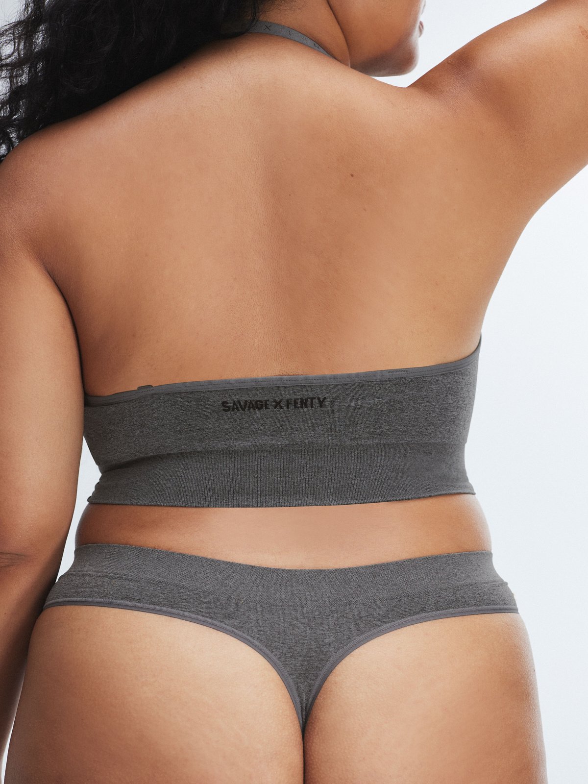 SEAMLESS-HALTER-BRALETTE-BB2500512-0886-4-1200×1600