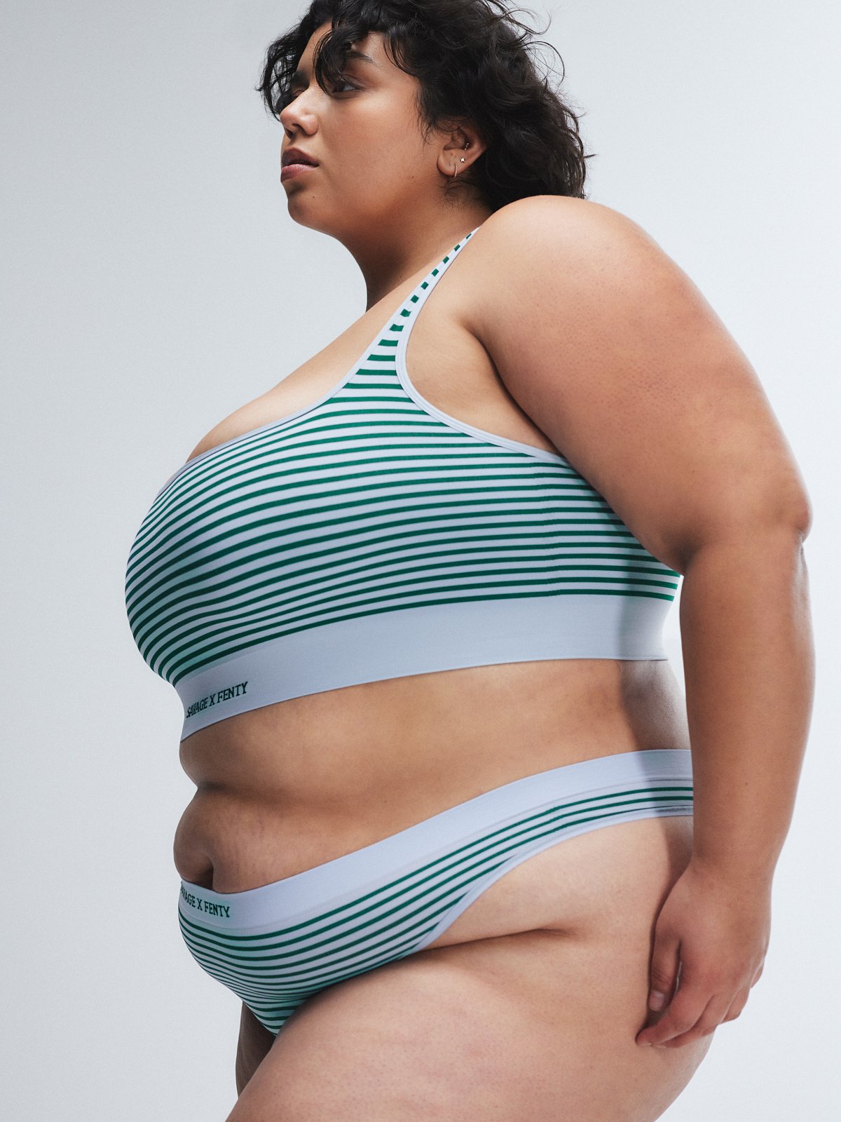 SEAMLESS-HIGH-WAIST-THONG-PANTY-UD2500600-12503-3-1200×1600