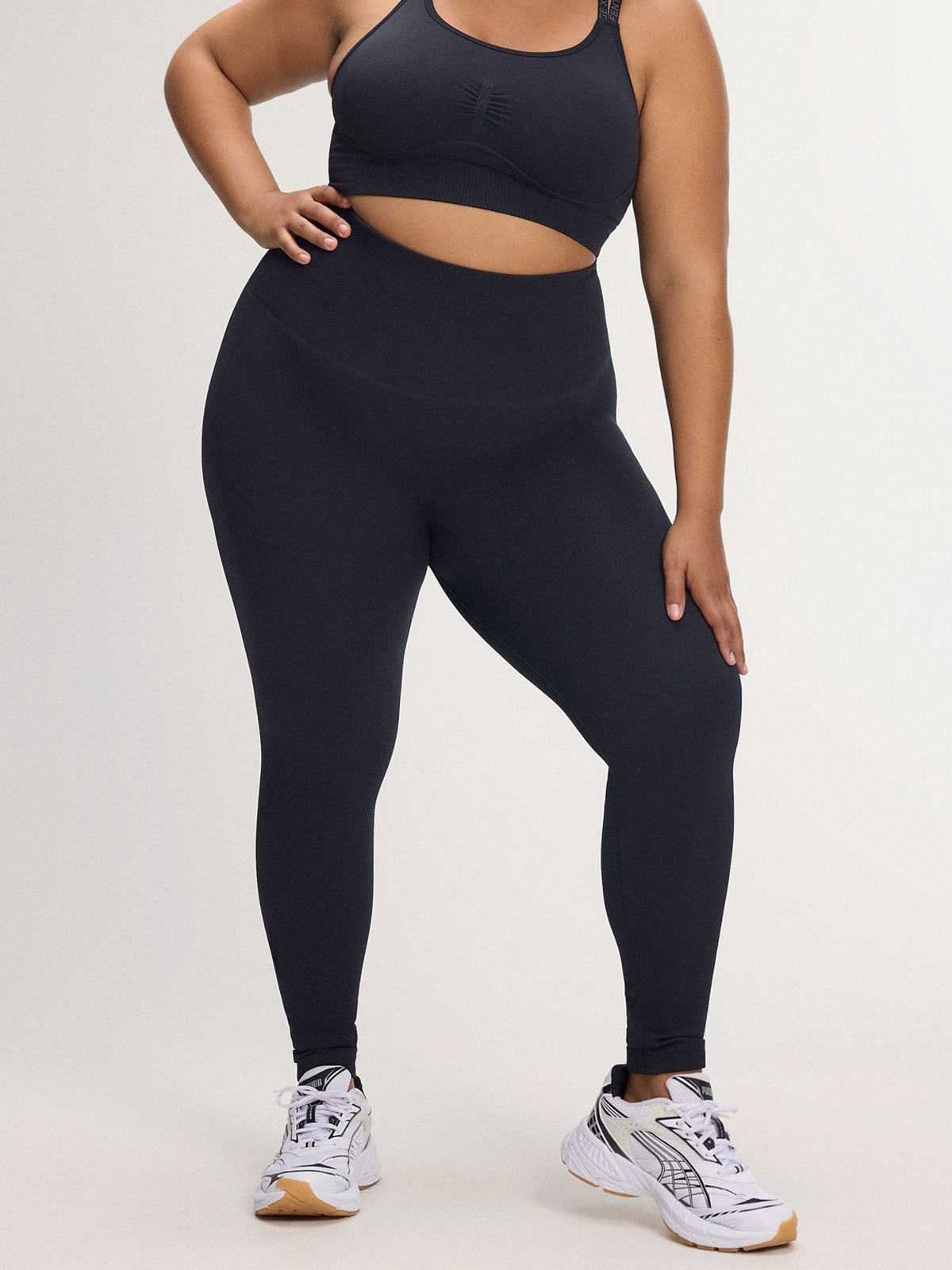 SEAMLESS-RIB-SPORT-HIGH-WAIST-LEGGING-XB2500502-1533-5-1200×1600