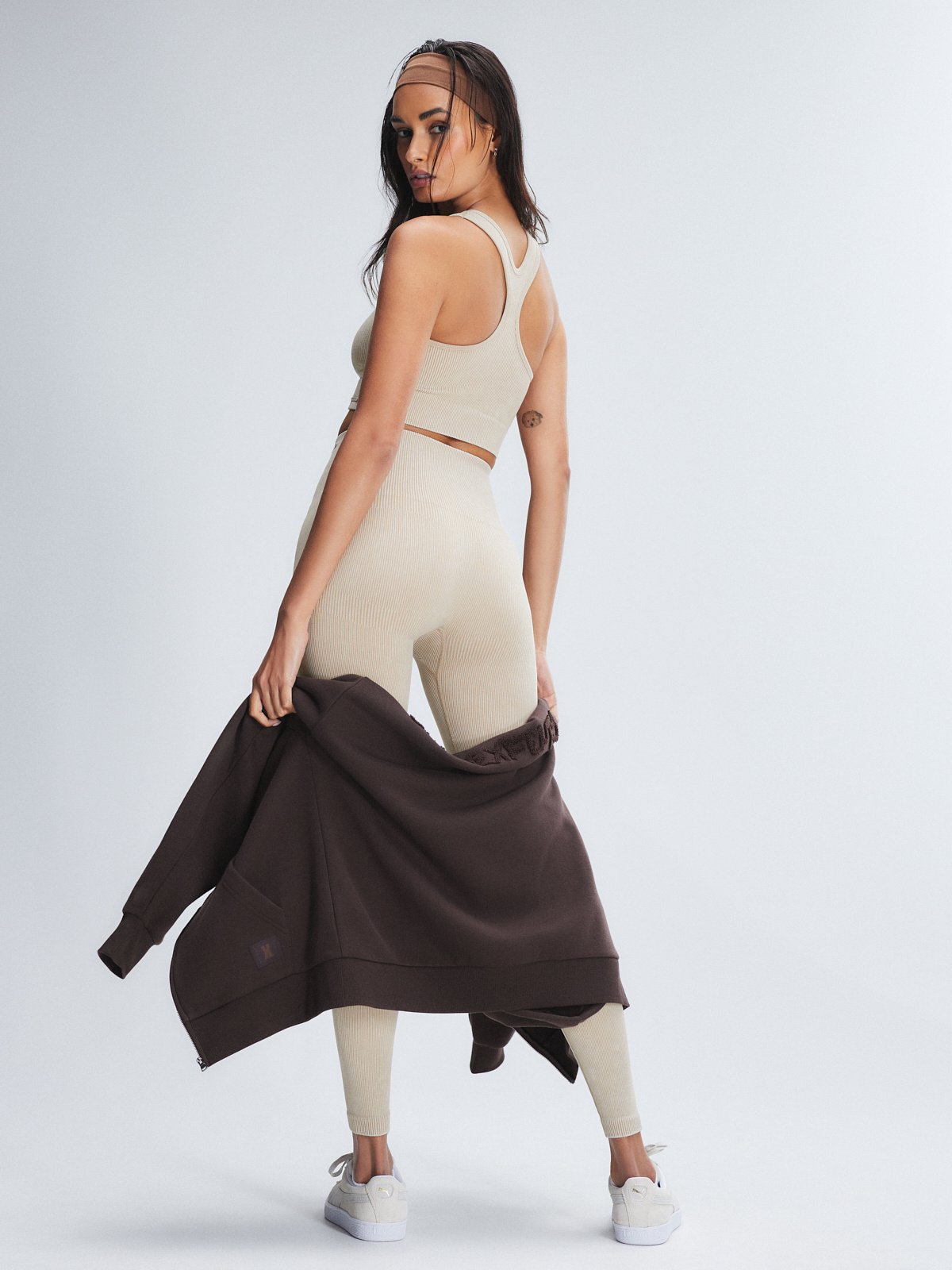 SEAMLESS-SPORT-HIGH-WAIST-LEGGING-XB2500501-11854-3-1200×1600