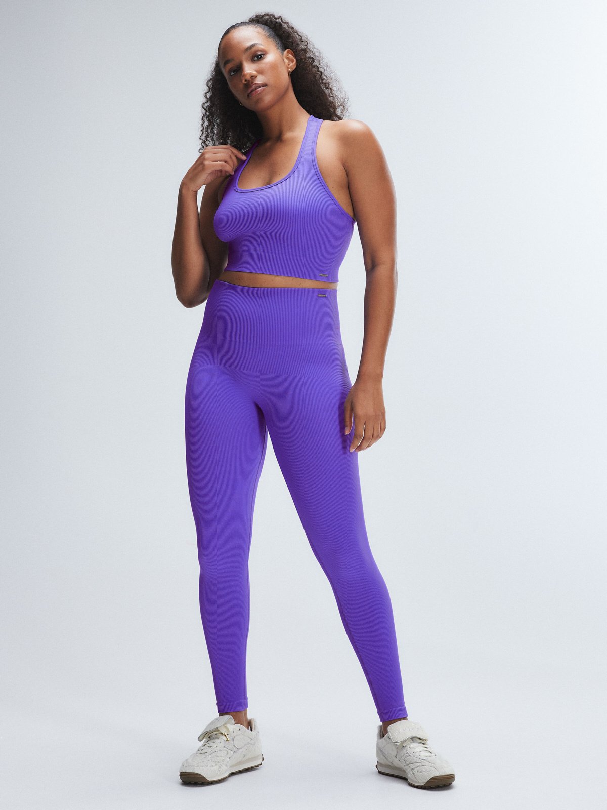 SEAMLESS-SPORT-HIGH-WAIST-LEGGING-XB2500501-13177-1-1200×1600