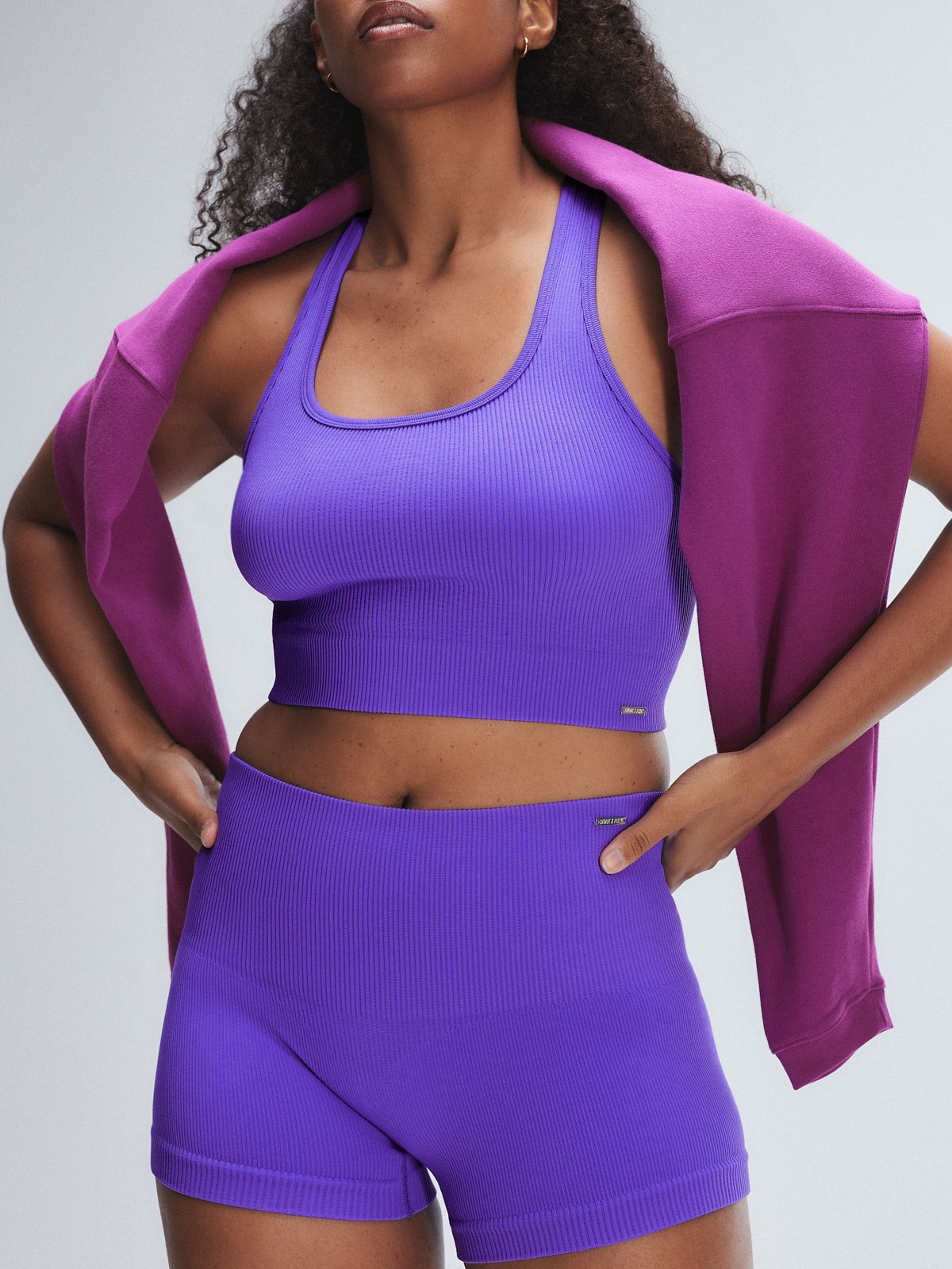 SEAMLESS-SPORT-HIGH-WAIST-SHORT-XB2500511-13177-1-1200×1600