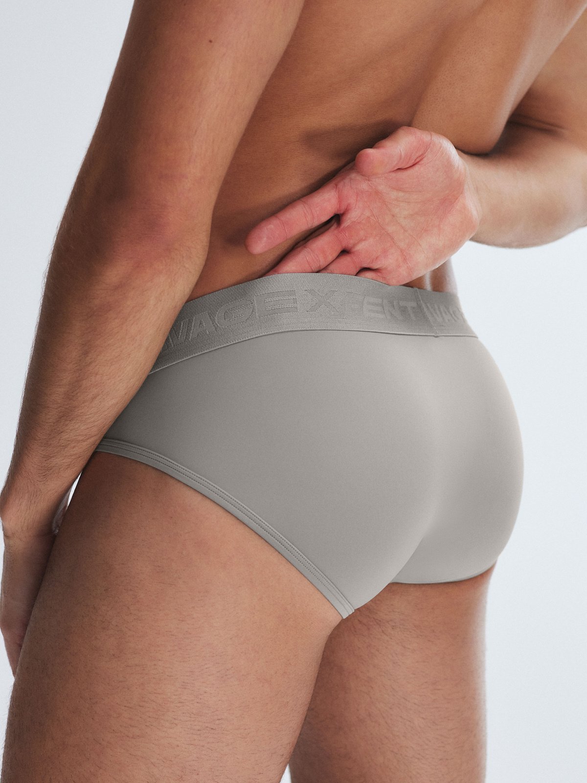 SHADOW-FIT-BRIEFS-UD2355059-6504-4-1200×1600