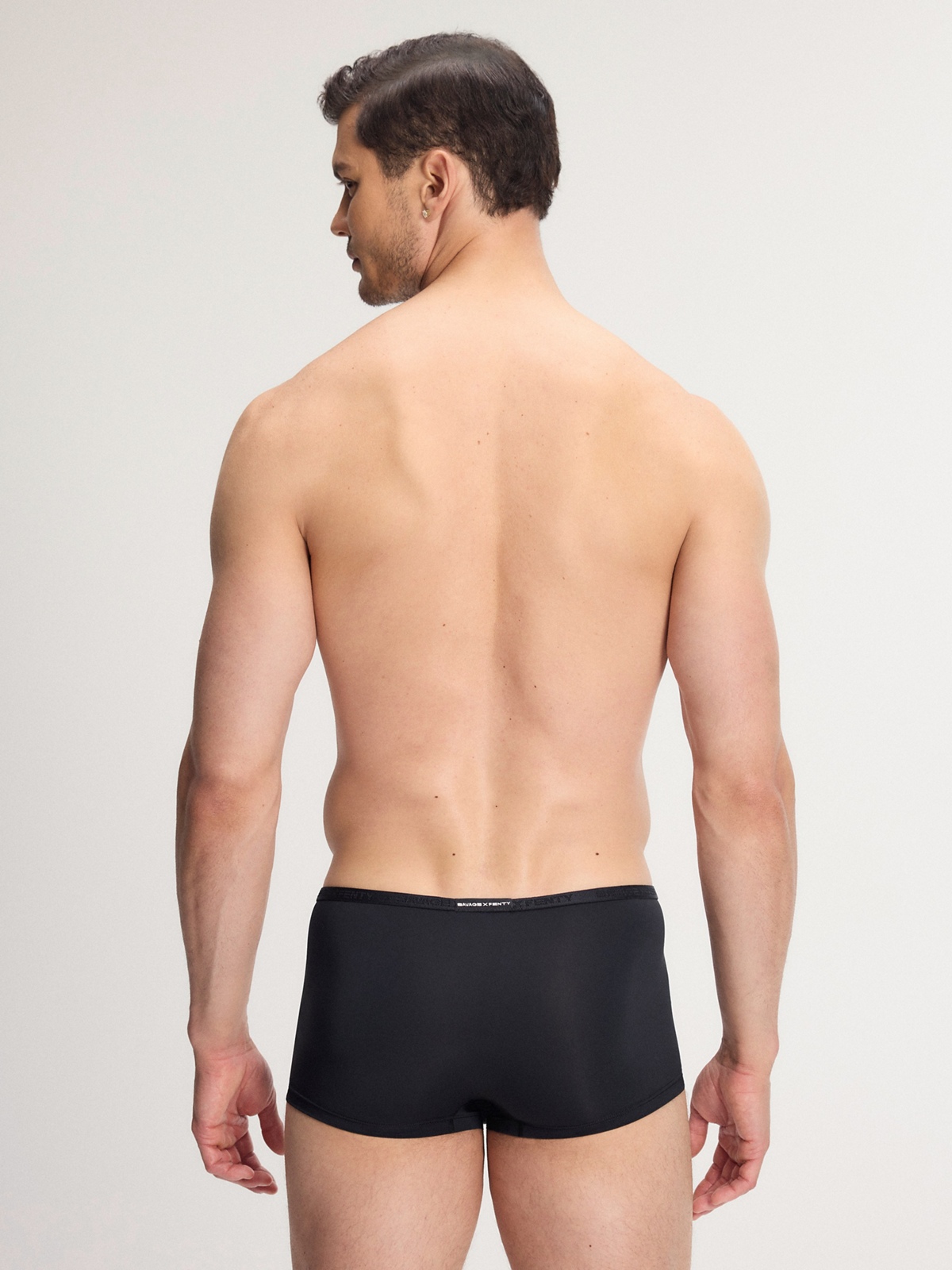 SHADOW-FIT-MICRO-TRUNKS-UD2500686-1533-3-1200×1600