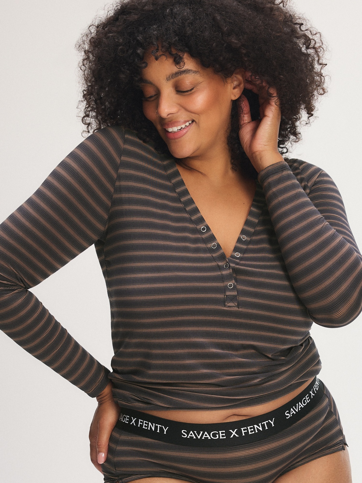 SHEER-LINE-SLEEP-HENLEY-SQ2500618-1533-3-1200×1600