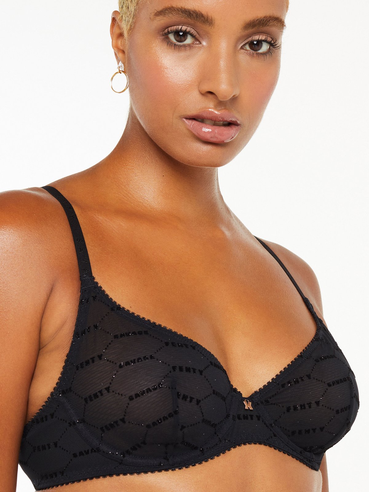 SHIMMER-FLOCKED-LOGO-UNLINED-BRA-BA1934997-1763-1-1200×1600-1.jpg