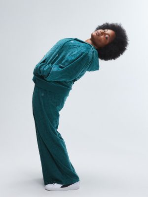 Signature Script Velour Pintuck Pant