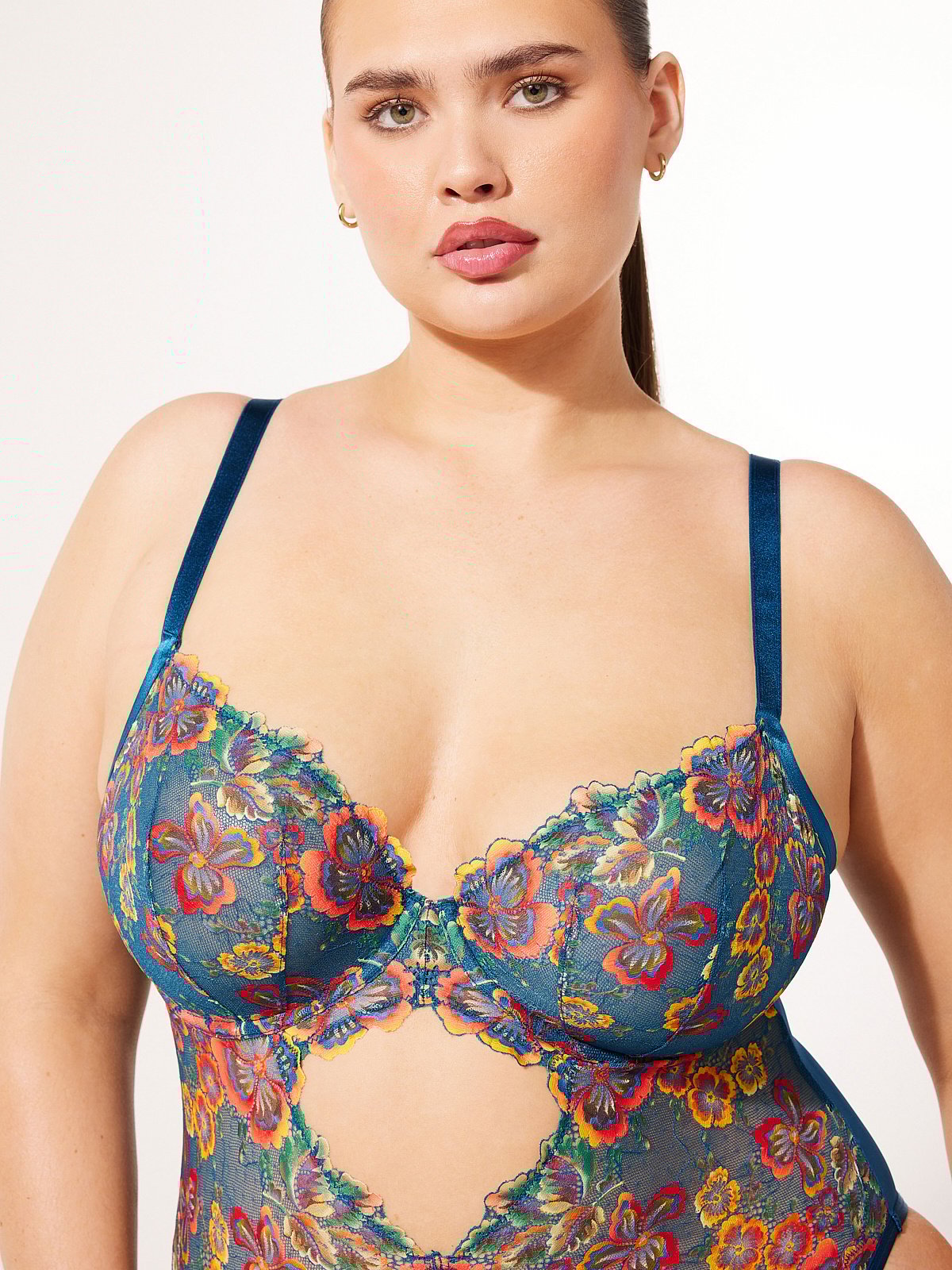 SUNCHASER-LACE-UNDERWIRE-TEDDY-LI2458455-9362-4-1200×1600