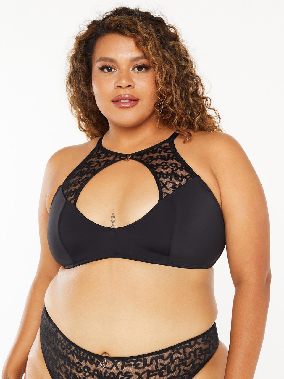 Tagged by Savage High-Neck Bralette