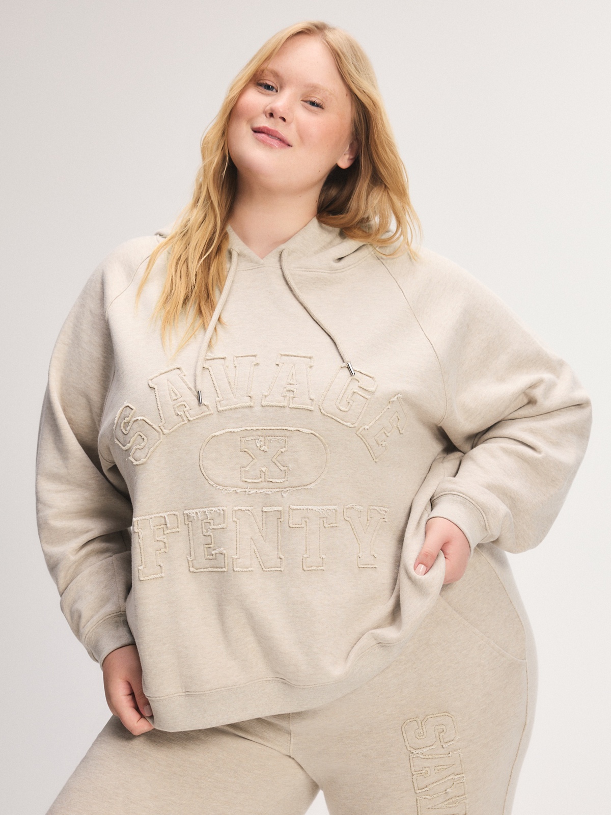 WEEKENDER-TERRY-OVERSIZED-PULLOVER-HOODIE-NE2500585-14041-1-1200×1600