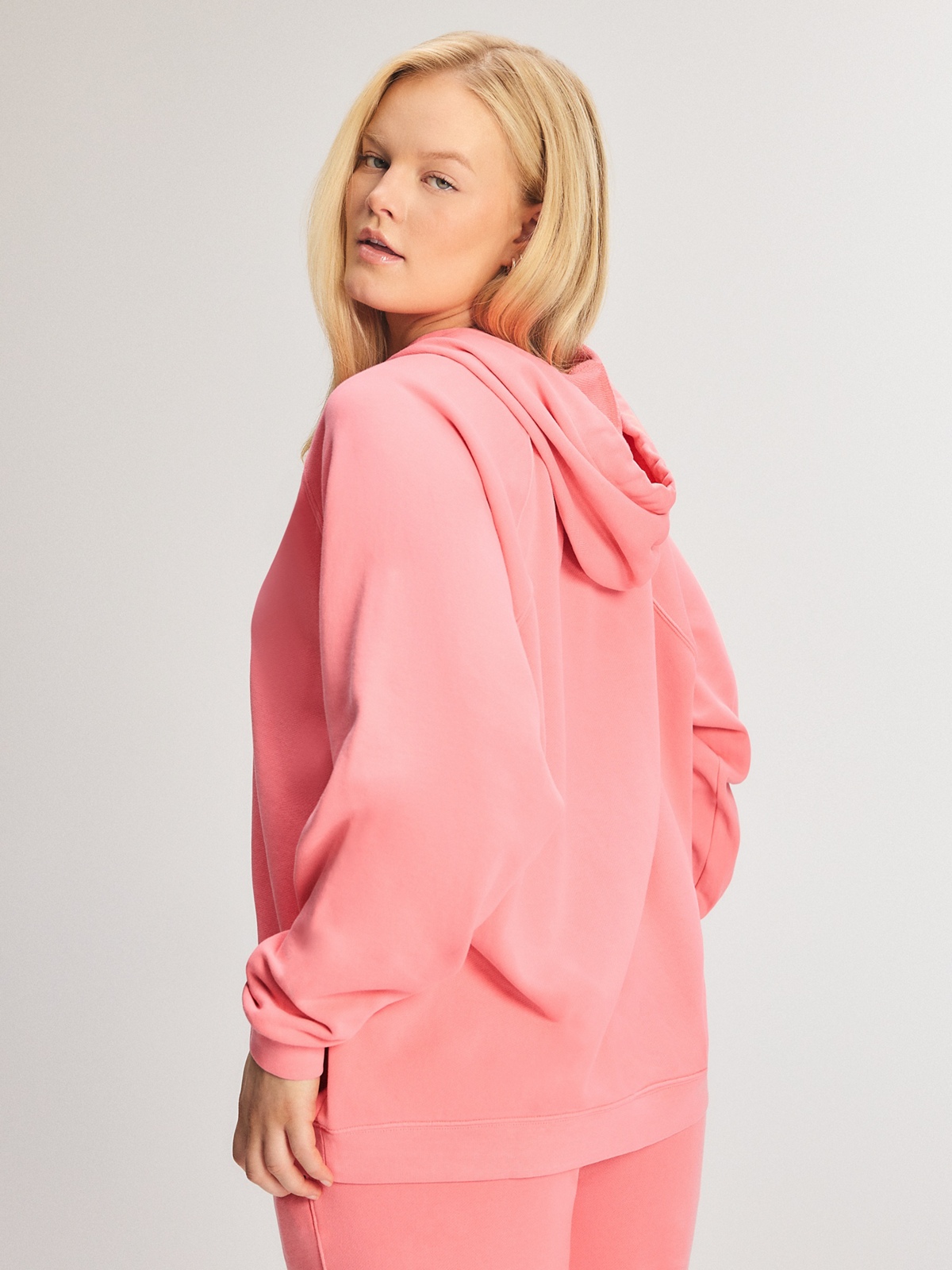 WEEKENDER-TERRY-WASHED-OVERSIZED-PULLOVER-HOODIE-NE2500586-14044-4-1200×1600