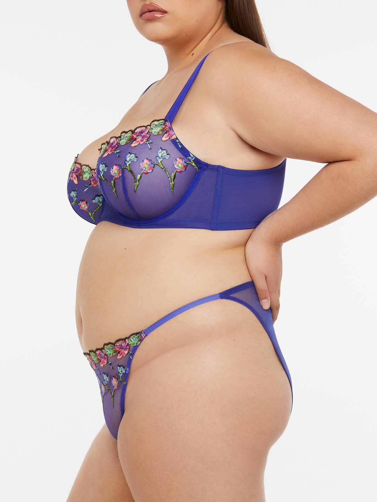 WESTERN-WILDFLOWER-STRING-BIKINI-PANTY-UD2252251-10770-3-1200×1600