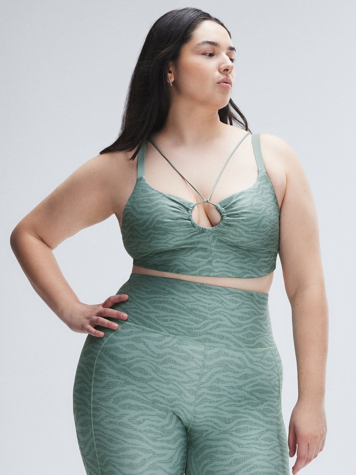 WILDCAT-LOW-IMPACT-SPORTS-BRA-SV2355576-12399-1-1200×1600