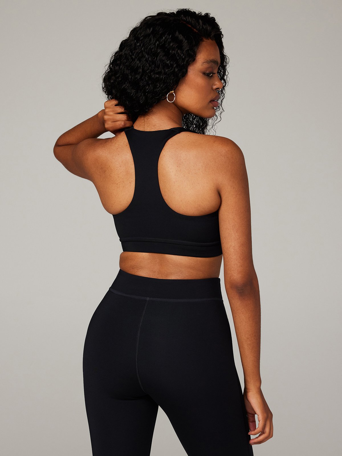 XCCENTUATE-MEDIUM-IMPACT-LONGLINE-SPORTS-BRA-SV2355642-0687-2-1200×1600